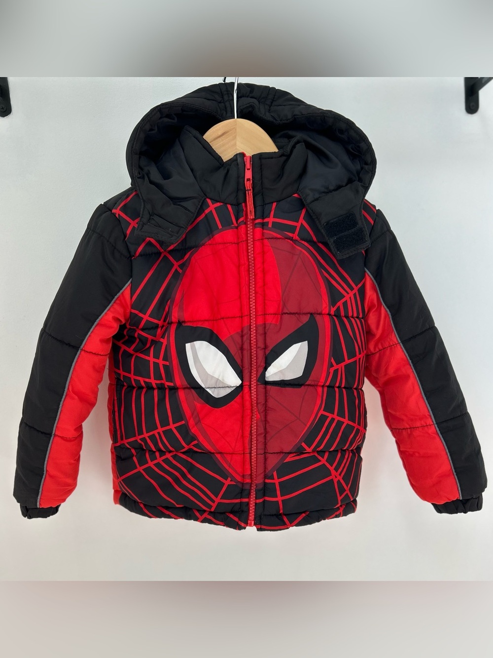 Marvel Spider-Man Red & Black Hooded Puffer Jacket Kids Size 4